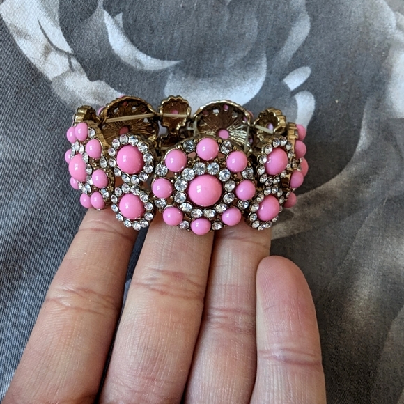 🌟3/$20🌟Statement Bracelet - Picture 3 of 4